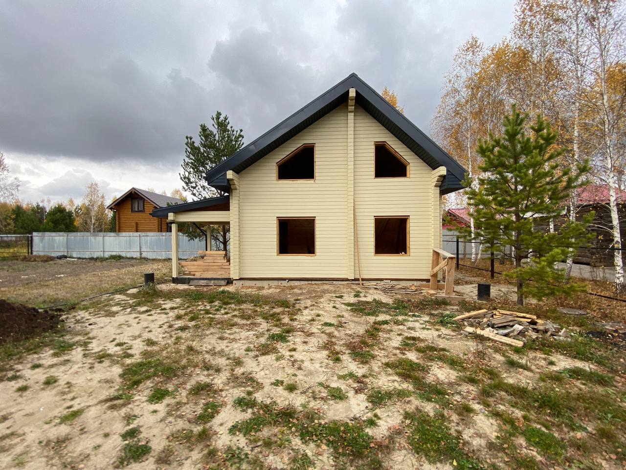 Двухэтажный дом из клеенного бруса